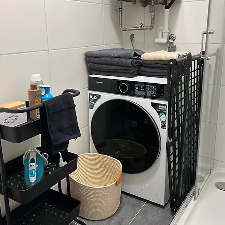 Cozy Center Designer For 10 People Βίνερ Νόιστατ