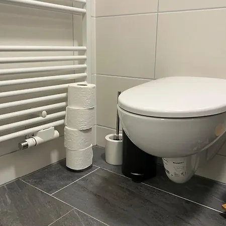 Cozy Center Designer For 10 People *