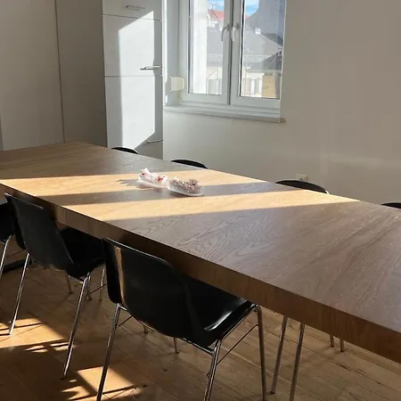 דירה Cozy Center Designer For 10 People