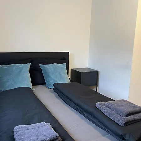 Cozy Center Designer For 10 People