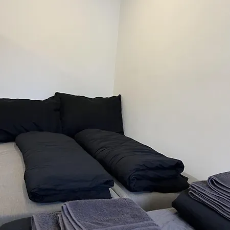 דירה Cozy Center Designer For 10 People ווינר נוישטאדט