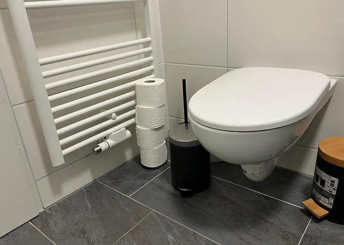 Cozy Center Designer For 10 People Apartment